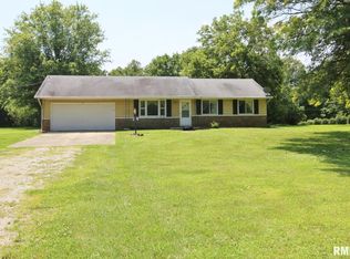 1547 Hickory Point Rd, Metamora, IL 61548