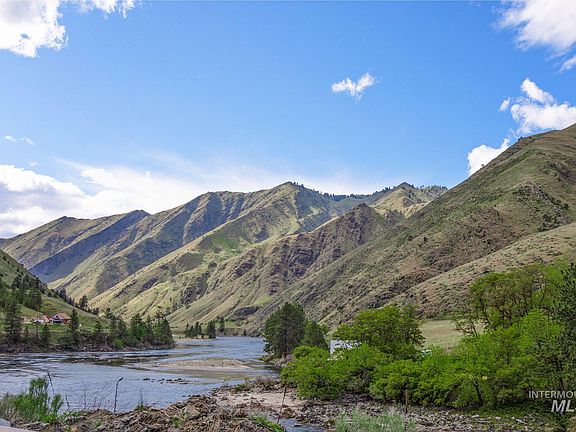 2nd image of 1175 Big Salmon Rd