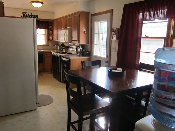 New counter tops in kitchen