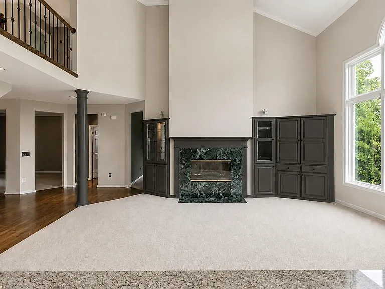 24084 Westmont Dr — Photo 6