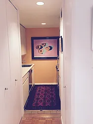 Sold by Hudson 3 Inc