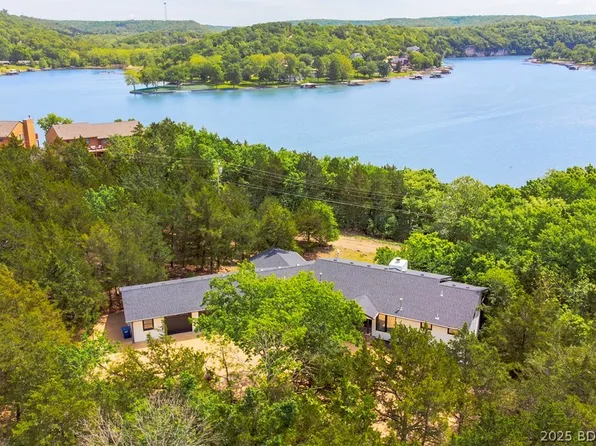 270 Country Club Shores Rd, Camdenton, MO 65020