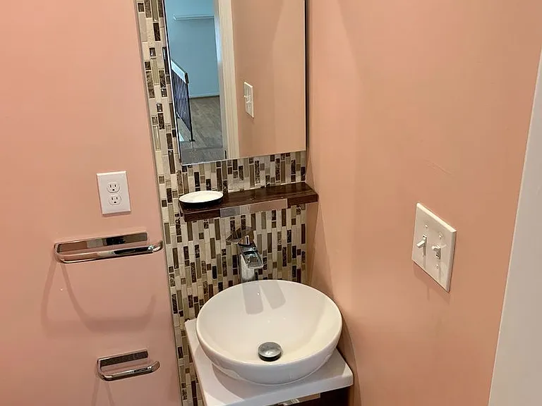 2751 Pennsylvania Ave #B107 — Photo 13
