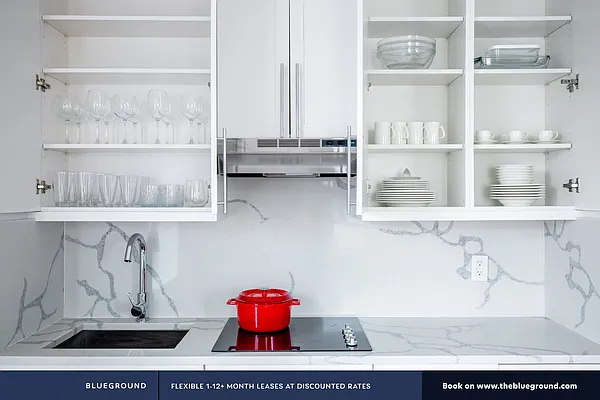 Rented by The Blueground | media 14