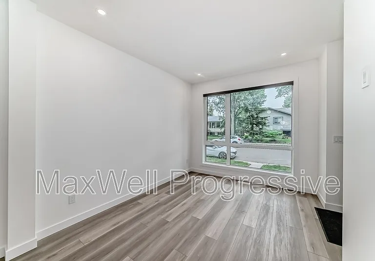 6415 93rd St NW #MAIN — Photo 14