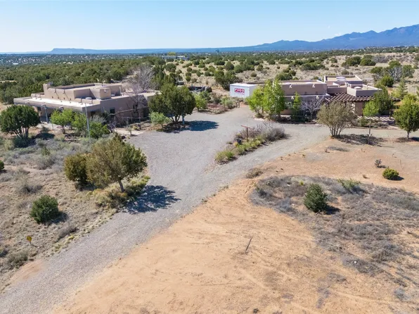 82 Cielo De Oro, Santa Fe, NM 87508