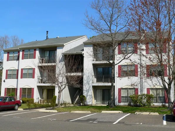 70 Federal Ct #407, Galloway, NJ 08205