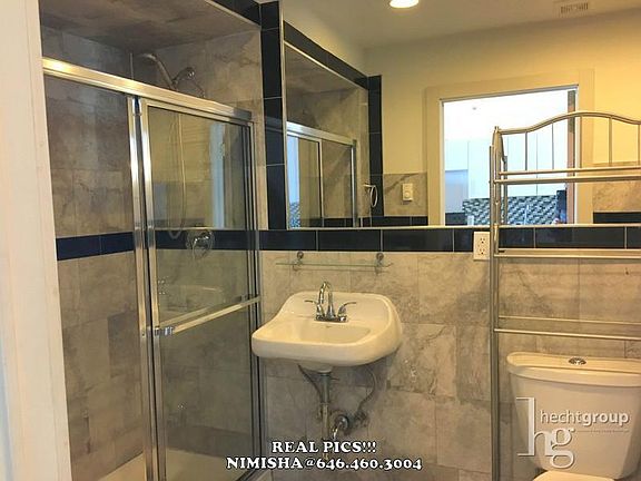 4th image of 2928 41st Ave #803