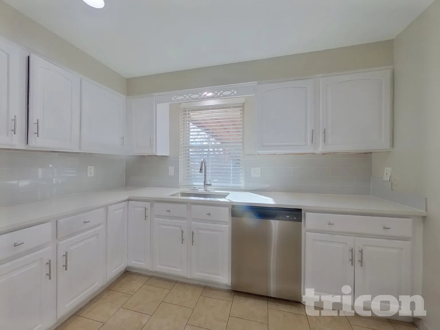 2965 S Eaton St Denver CO — Photo 4