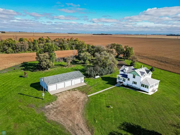 16049 27th St SE, Argusville, ND 58005