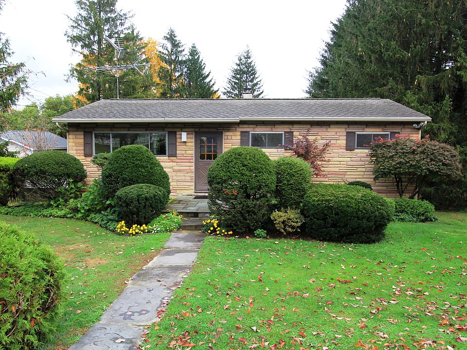 1st image of 37 Hilltop Dr