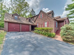 1030 Prairie Ave, Naperville, IL 60540