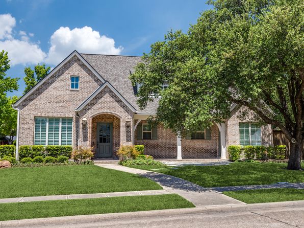 904 Newberry Dr