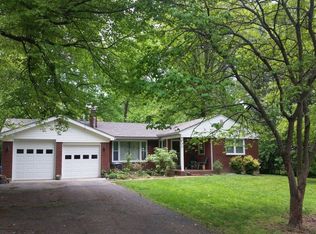 1731 Millerwood Dr, New Albany, IN