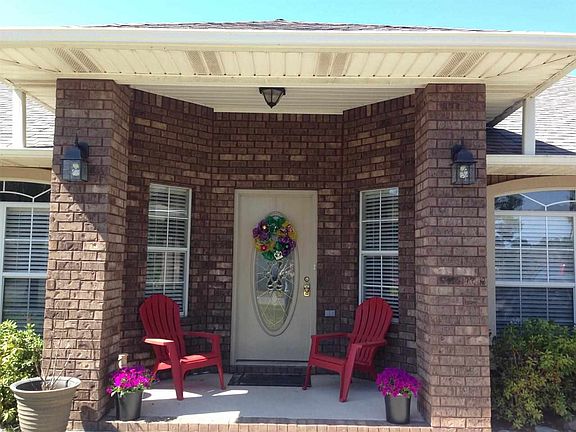 2nd image of 1423 Joseph Cir