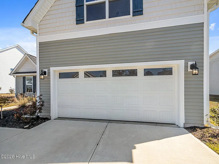 912 W Arboria Dr — Photo 4