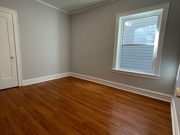 5th image of 2651 W Winona St #1