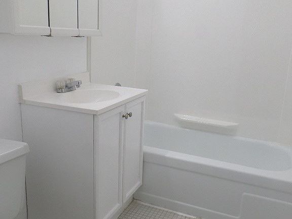5th image of 4935 Keller St APT 104