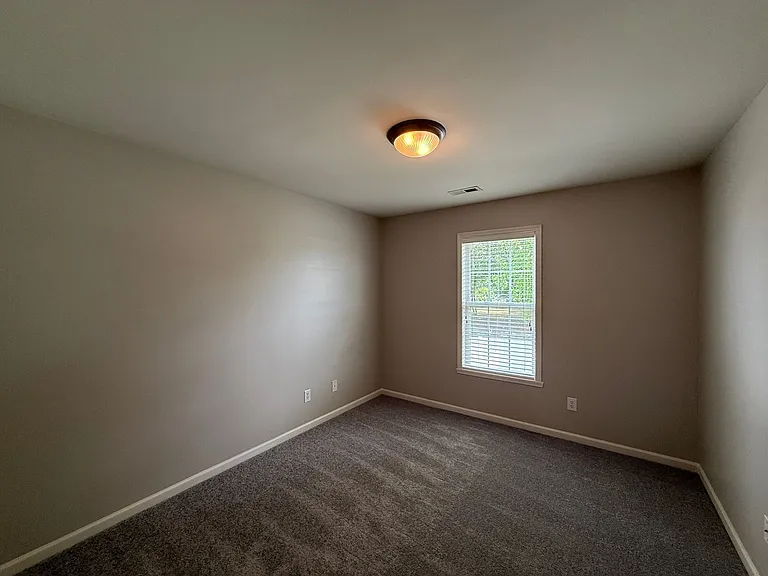2403 Mid Salem Dr — Photo 17