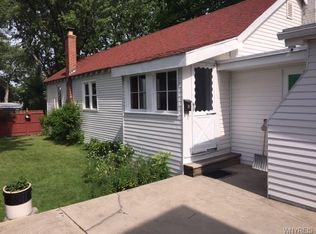 36 Dellwood Rd, Amherst, NY 14226