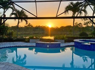 6466 Warwick Ave, Naples, FL 34113