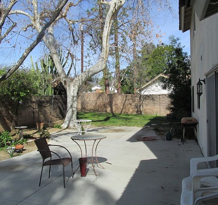 2nd image of 9679 Jumilla Ave