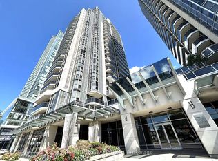 5793 Yonge St #1905, Toronto, ON M2M0A9