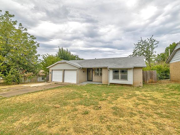 2nd image of 628 Baer Dr
