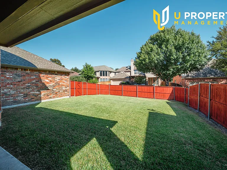 1810 Port Isabel Dr — Photo 38