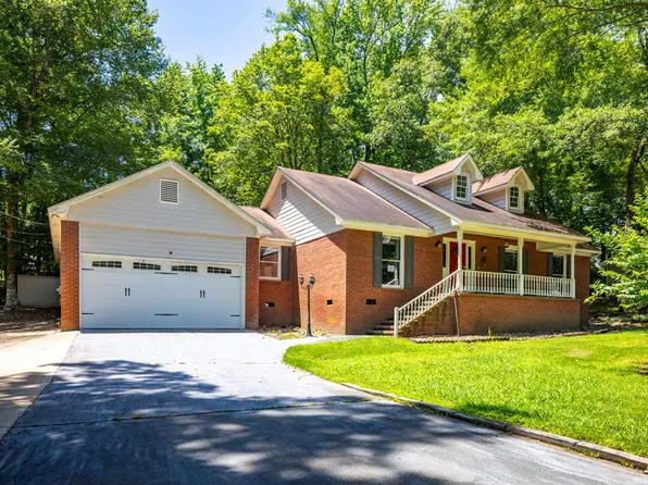 4203 Bridgewater Dr, Phenix City, AL 36867