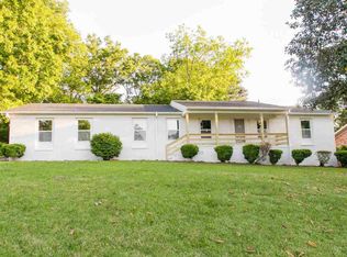 706 Briarwood Dr, Bessemer, AL 35022