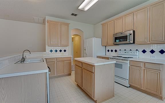 5th image of 1428 Winterwood Dr