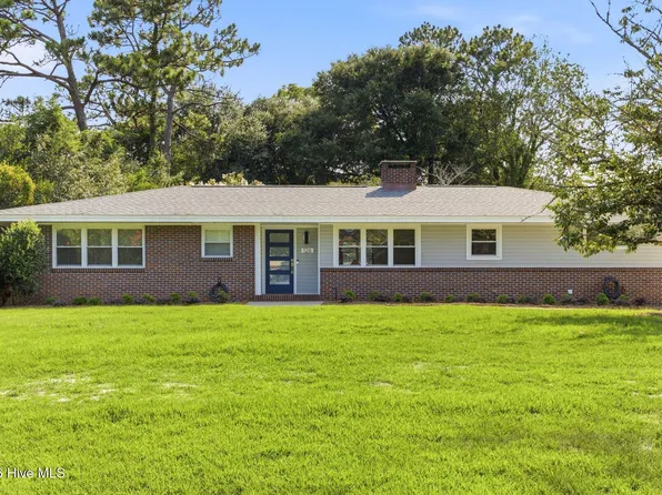 126 Parkwood Drive, Wilmington, NC 28409