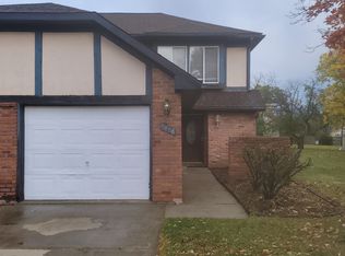 5858 Niles Dr, Troy, MI 48098