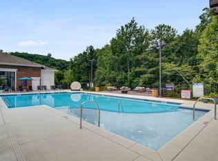 Twenty25 Barrett, Kennesaw, GA 30144