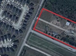 225 Benton Rd, Richmond, TX 77469