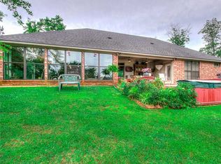 6325 Pine Hill Rd, Shreveport, LA 71107
