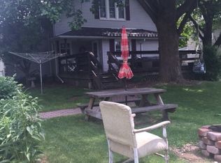 128 S Clinton St, Mulberry, IN 46058