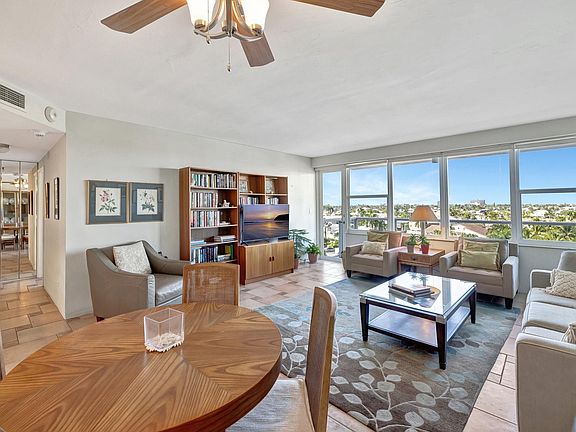 5th image of 3300 NE 36th Street #606