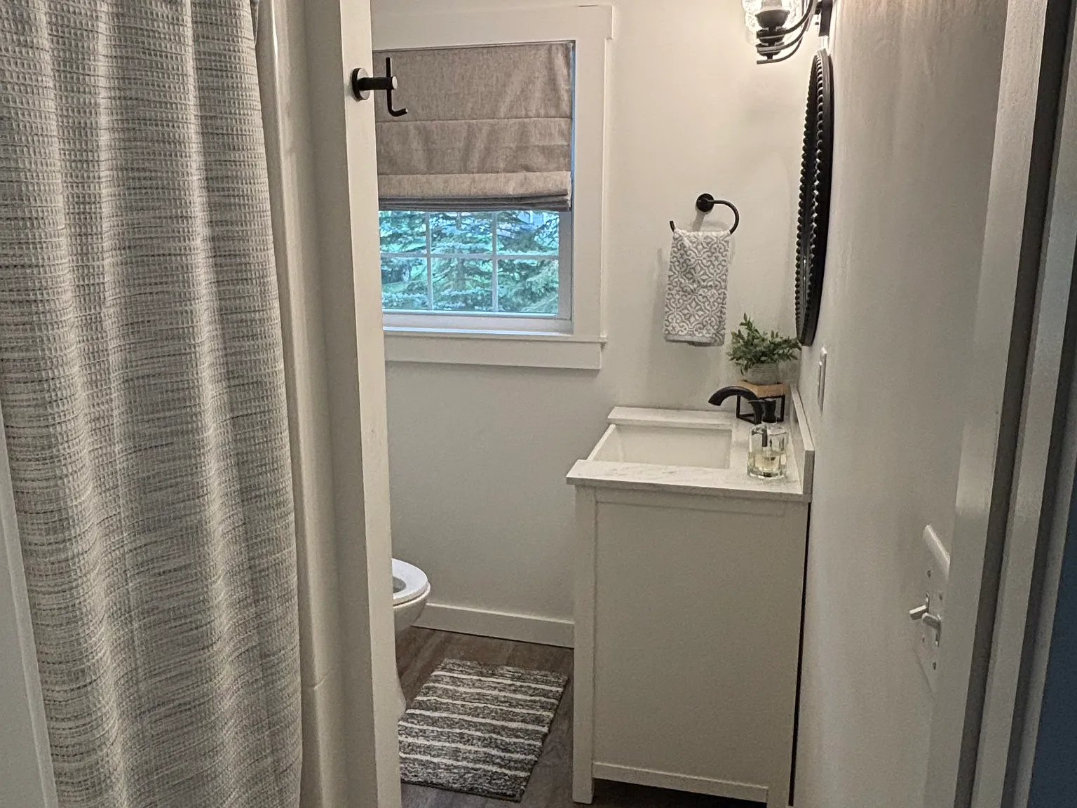 1 bed, 1000 sqft, $1,200 — Photo 2