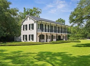 401 Country Club Dr, Covington, LA 70433