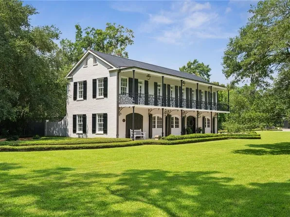 401 Country Club Dr, Covington, LA 70433