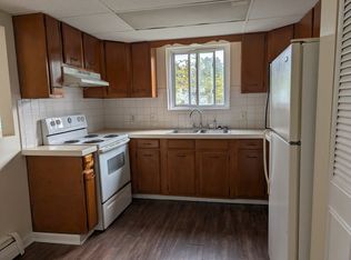 45 Colonial Dr APT 3, Springville, NY 14141