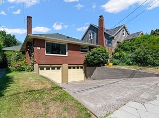 4223 NE 15th Ave APT B, Portland, OR 97211