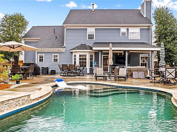 2nd image of 1355 Eisenhower Pl NW