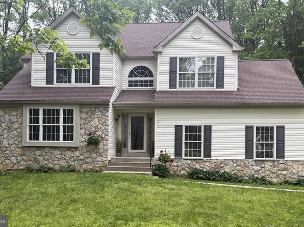 1457 Powell Cir, Garnet Valley, PA 19060