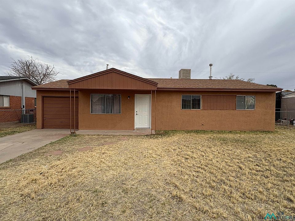 1st image of 303 Robins Dr