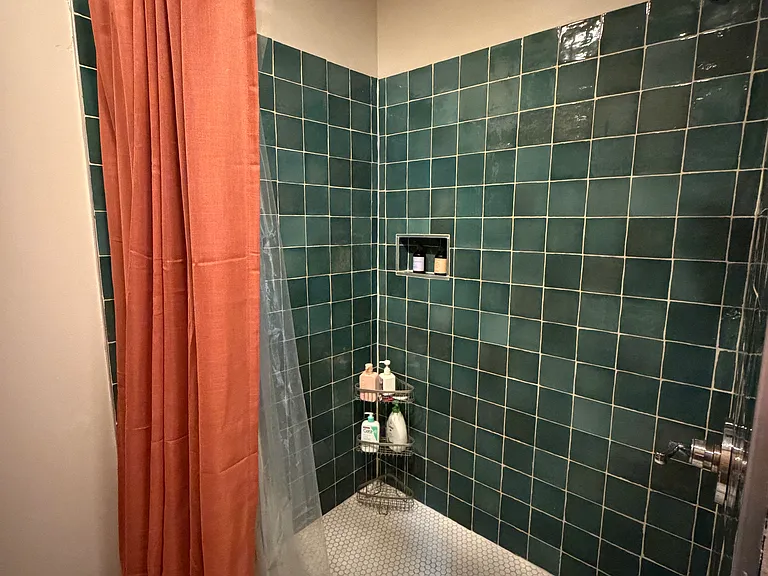 1324 Main St #2C — Photo 15