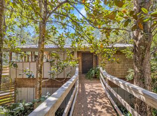 1101 Le Voyageur Dr, Ocean Springs, MS 39564