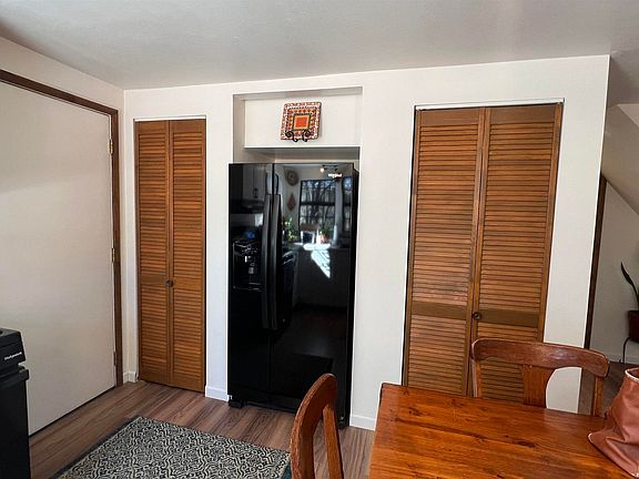 5th image of 44 Lakeview Dr